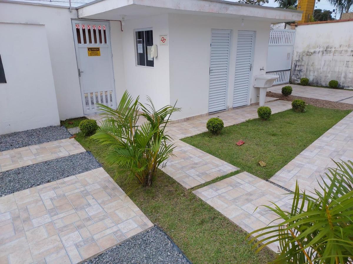 Apto 2 Dorm, A 250M Praia Do Indaia, Aceitamos Pet ベルチオガ エクステリア 写真